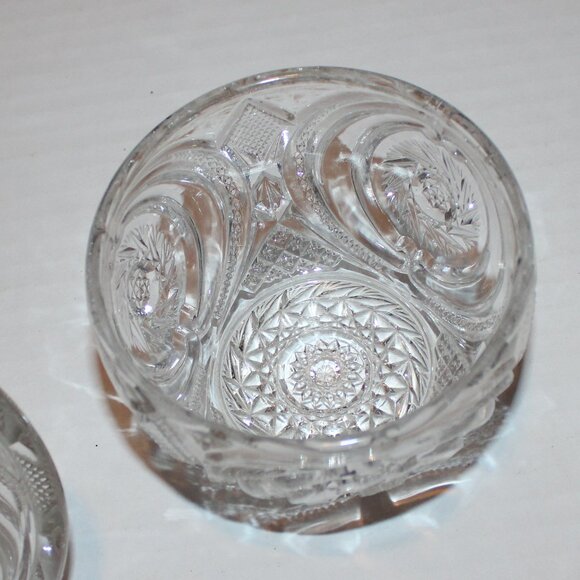 Ornate Cut Glass Gold Trimmed Sugar Bowl with Lid 6 Inches Vintage Glassware Tab - Picture 7 of 9